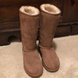 Ugg boots - BRAND NEW!